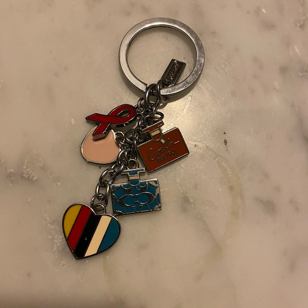 COACH KEY CHAIN